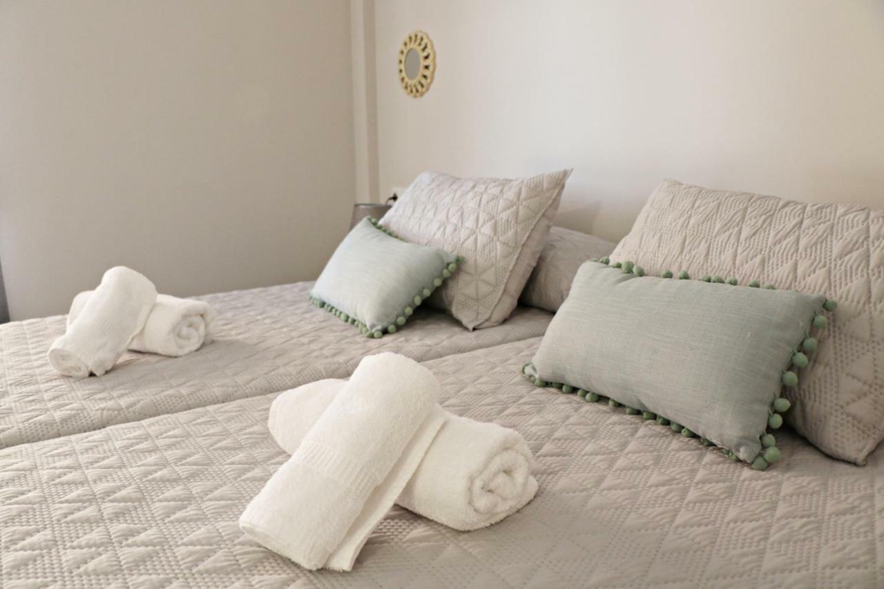 Apartamentos Credencial ซาร์เรีย ภายนอก รูปภาพ